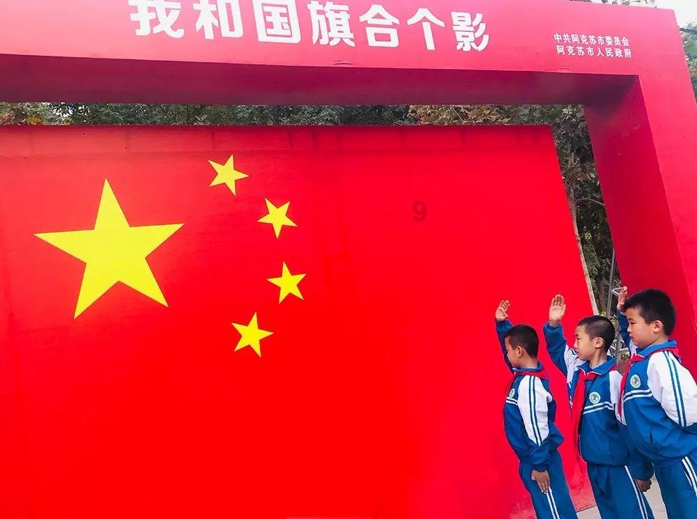 我姐姐的手指。。好看吗？游戏画面